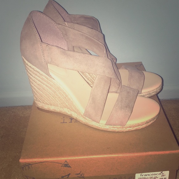 Indigo Rd. Gray Strappy Slip-On Wedges Size 8 - Picture 4 of 8